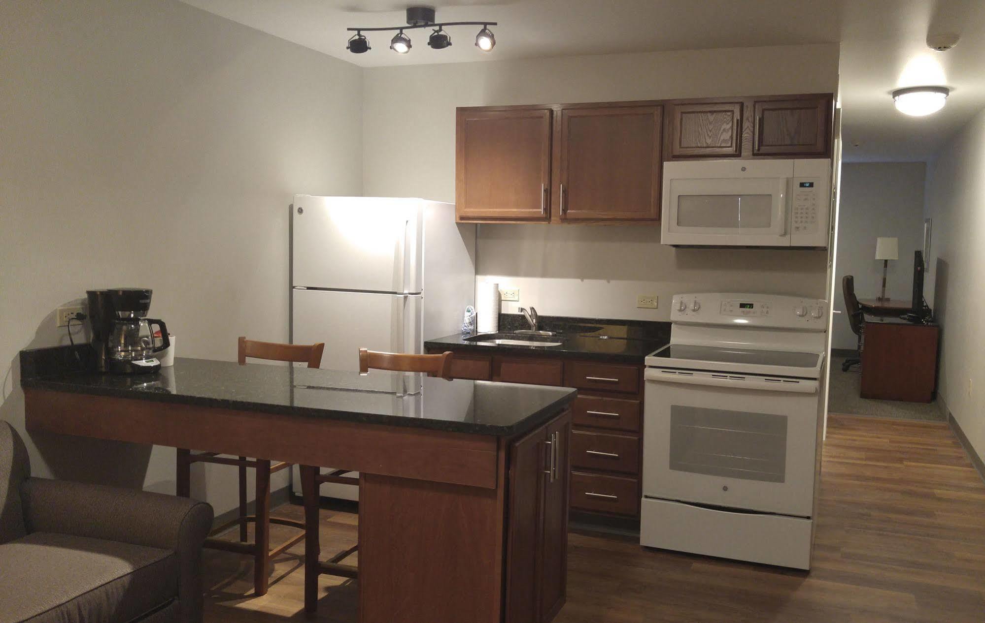 Affordable Suites Of America 포티지 외부 사진