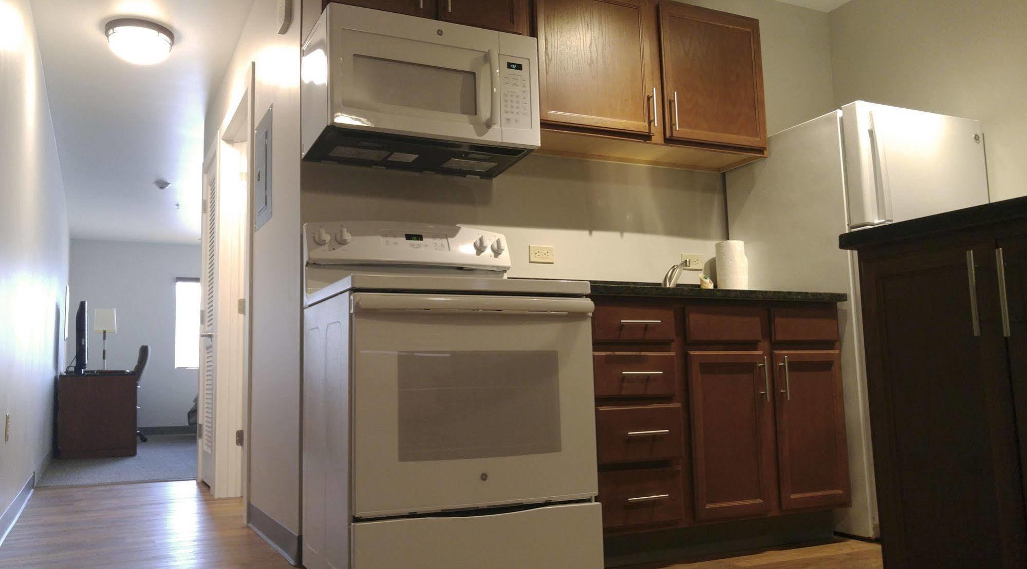 Affordable Suites Of America 포티지 외부 사진