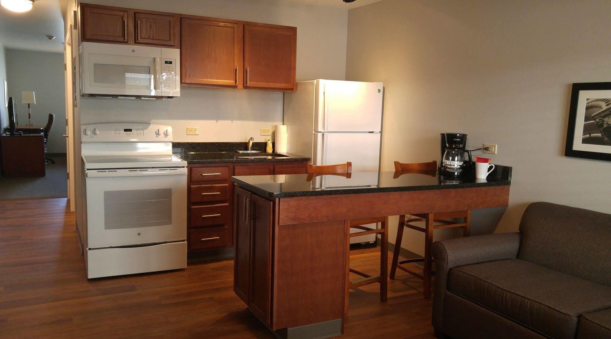 Affordable Suites Of America 포티지 외부 사진